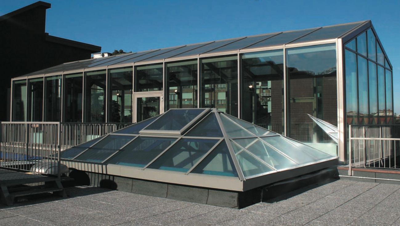 Skywalk via Tortona Millano